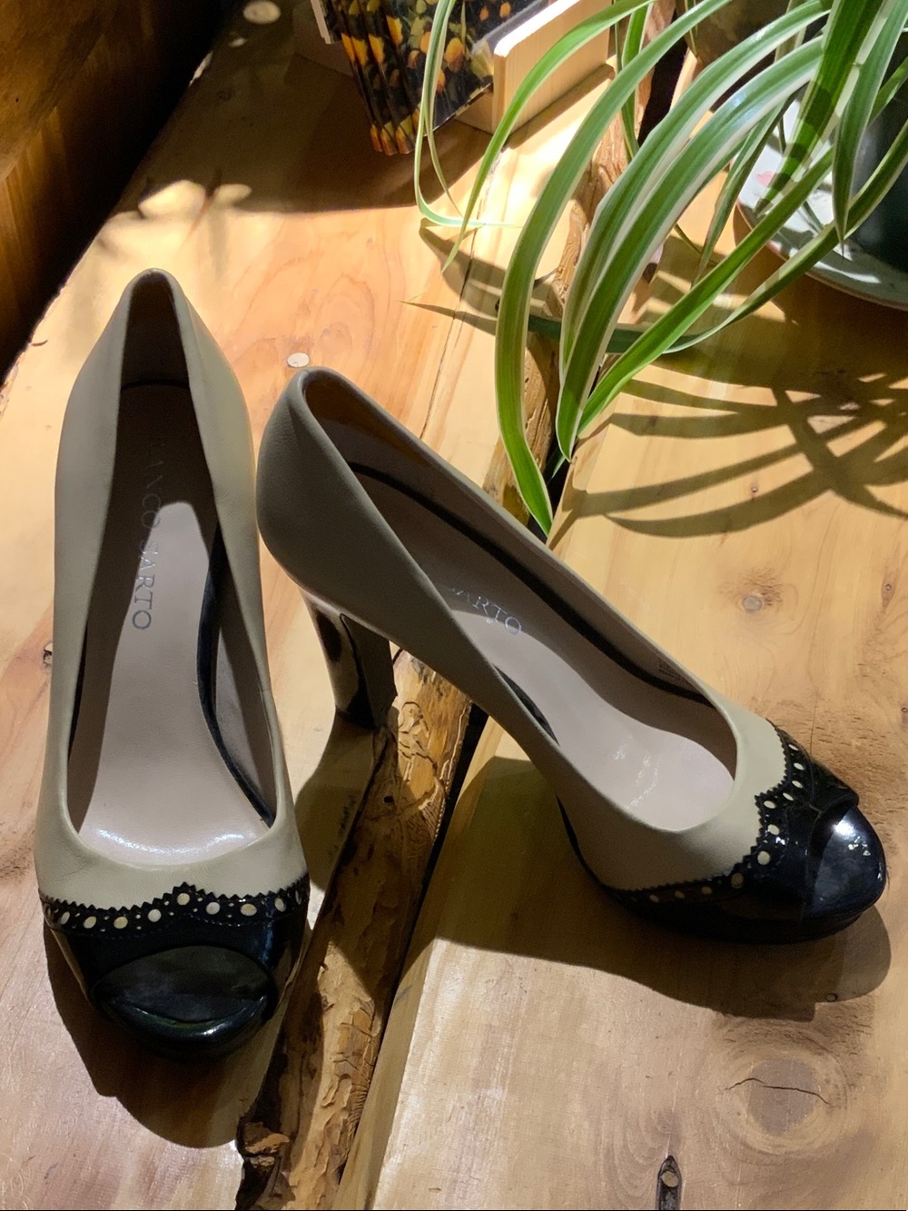 Gorgeous Franco Sarto Heels Size 6